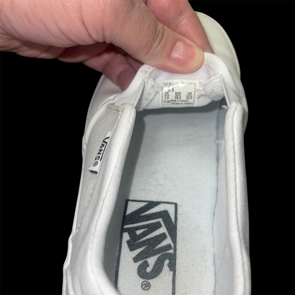 Vans Classic Slip On White Shoes Women’s 5.5 - Picture 9 of 10